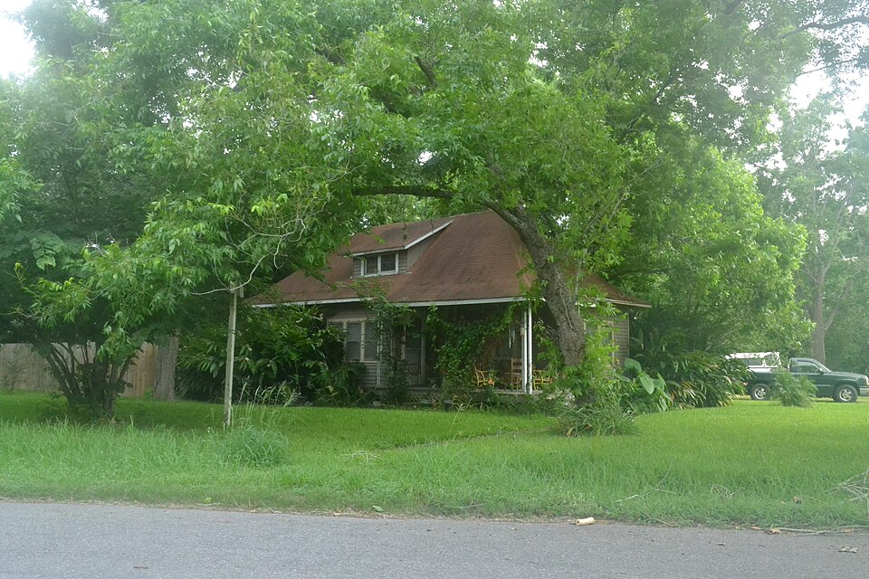 Photograph of House at 804 Siegfried