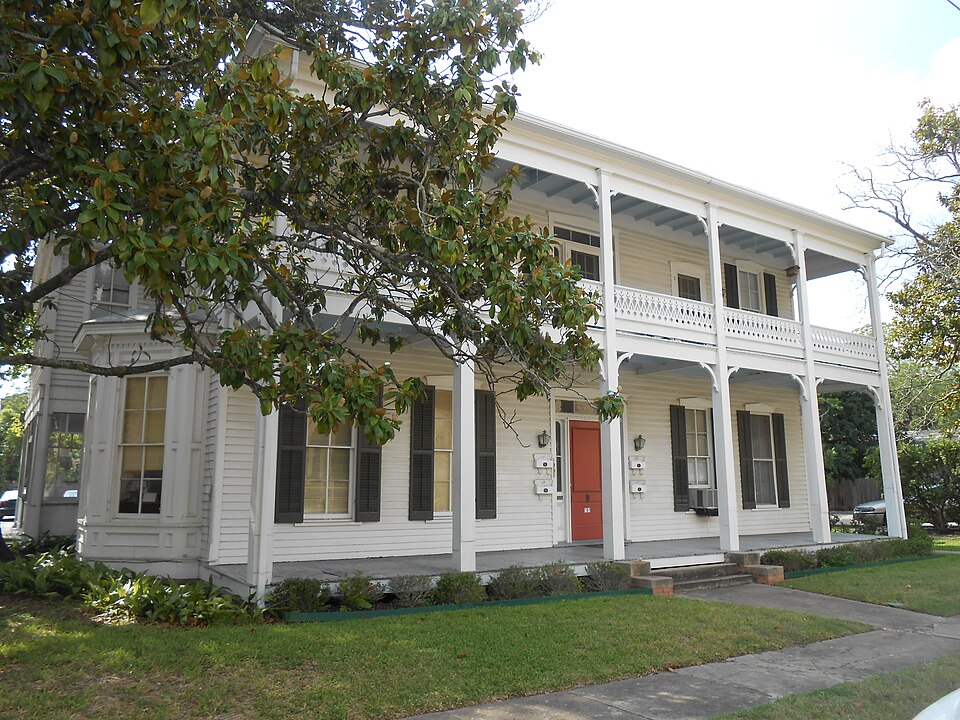 Photograph of Mohris-Abschier House