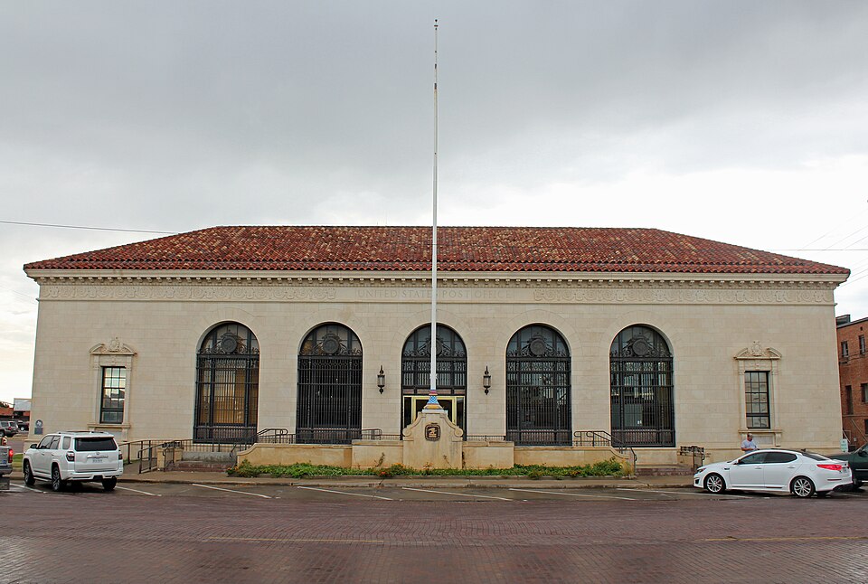 Photograph of US Post Office-Pampa Main