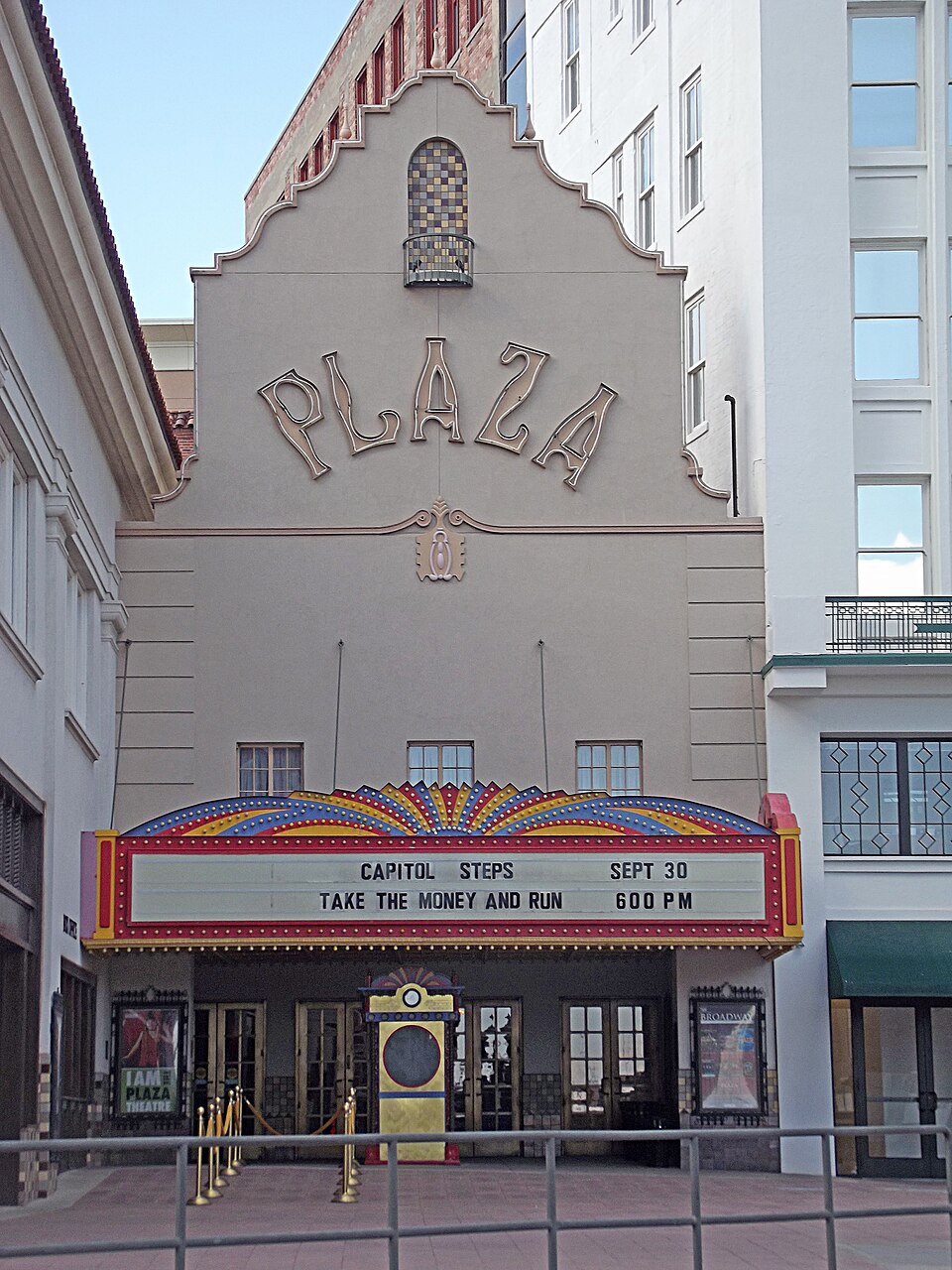 Photograph of Plaza Theatre