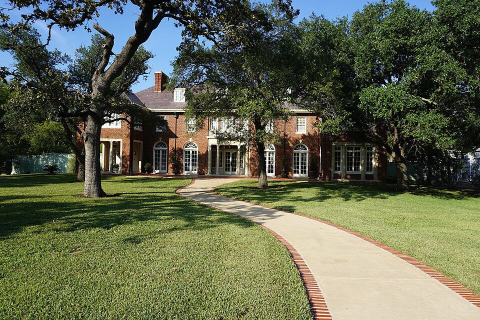 Photograph of R. Q. Astin House