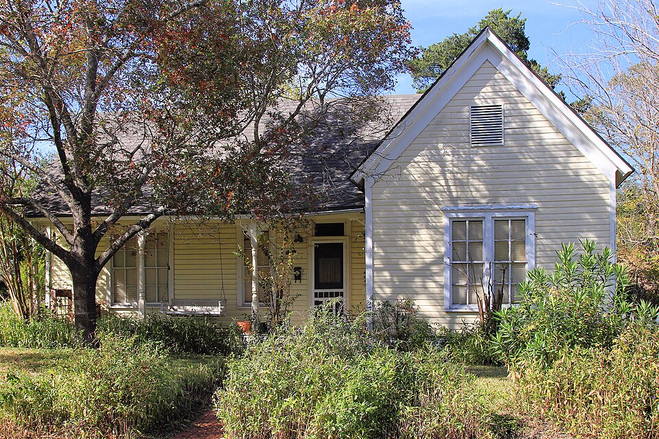 Photograph of House at 1401 Baker