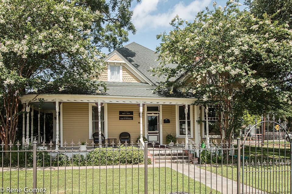 Photograph of Minnie Zulch Zimmerman House
