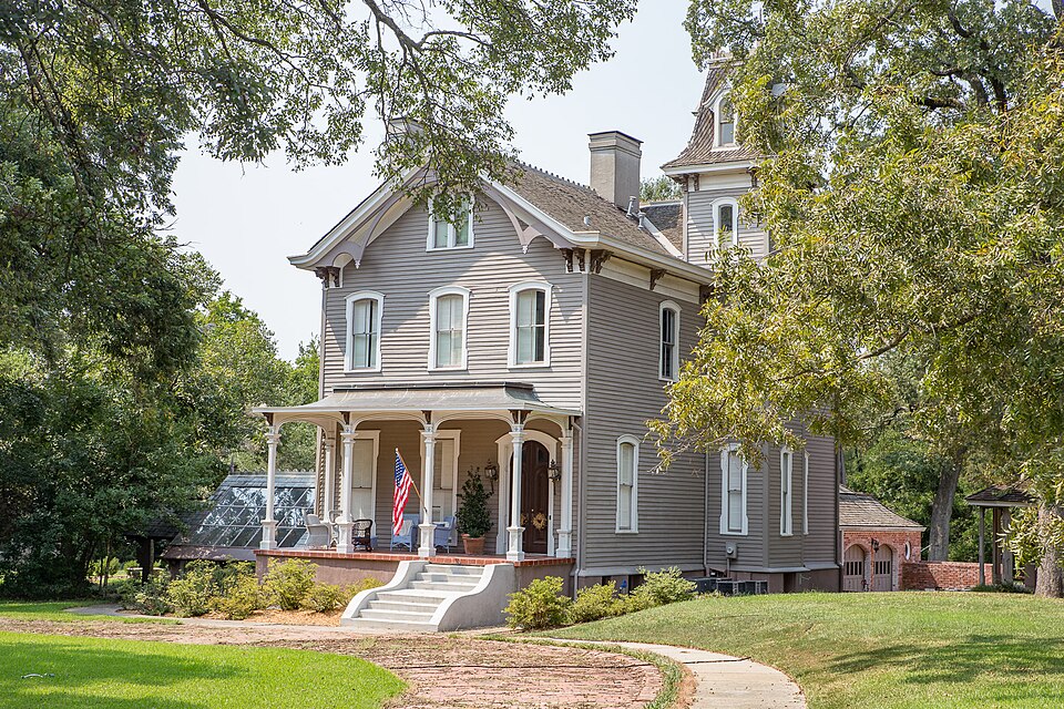 Photograph of Captain J.M. Daniel House