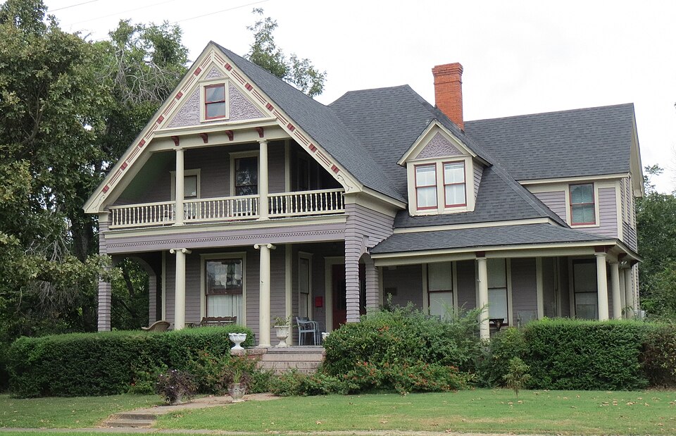 Photograph of Carlton-Gladden House
