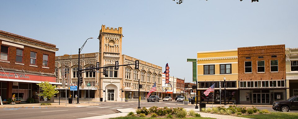 Photograph of Paris Commercial Historic District
