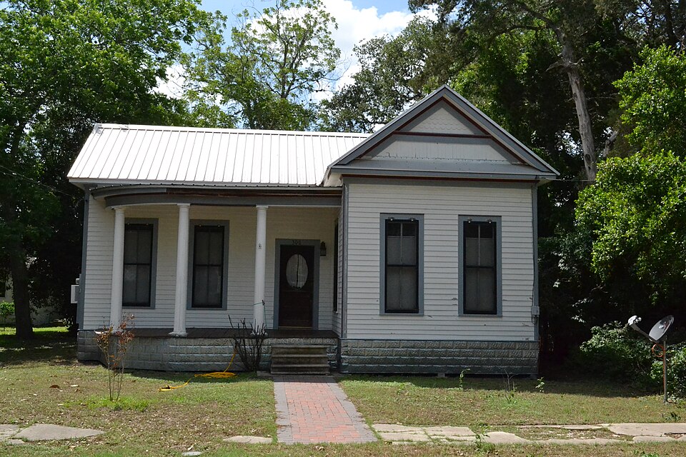 Photograph of Ott, Charles J. and Alvina, House