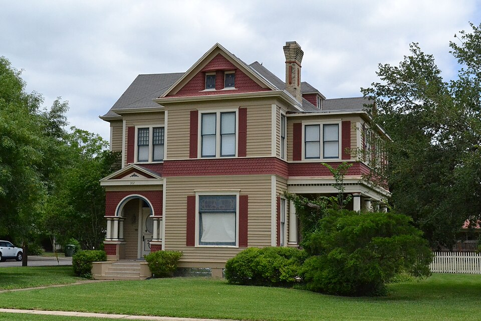 Photograph of Terrell-Reuss Streets Historic District