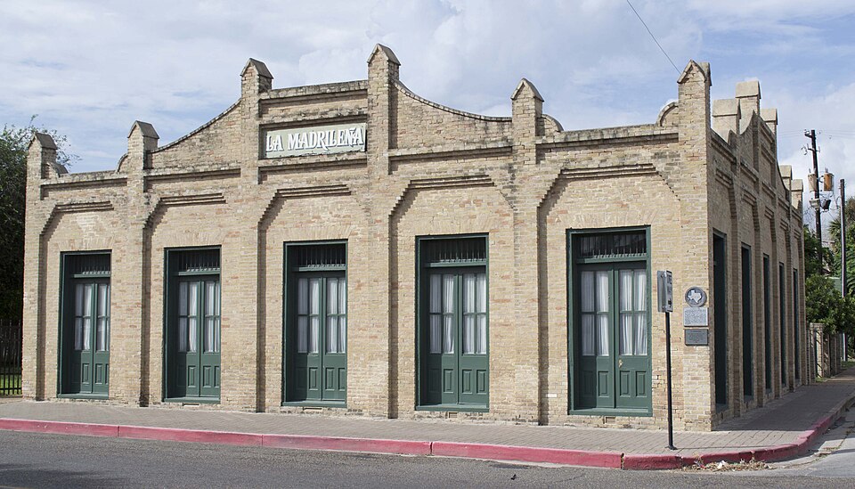 Photograph of La Madrilena