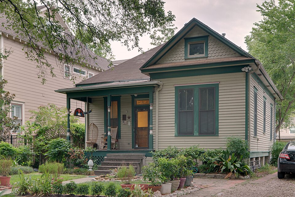 Photograph of House at 1222 Harvard Street