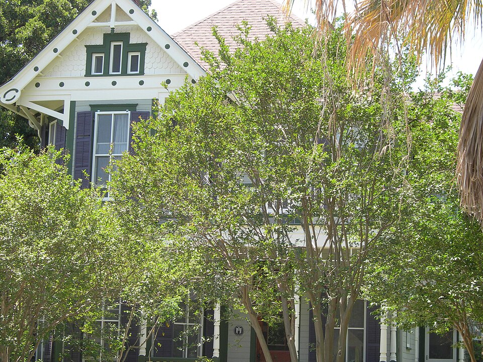 Photograph of Oliphant-Walker House