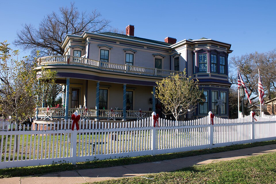 Photograph of Austin, F. K. and Mary, House