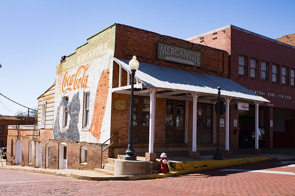 Photograph of Roberts Building