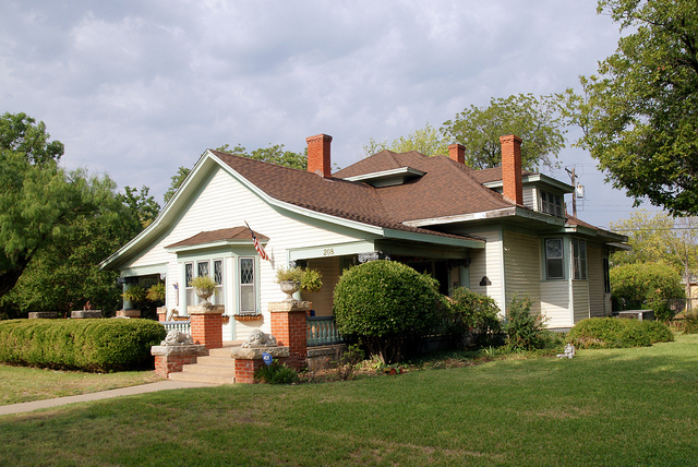 Photograph of Eugene L. Finley House