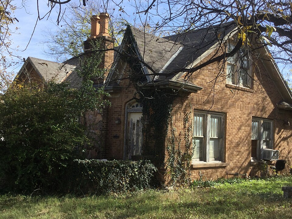 Photograph of Docia and David C. Fritz House