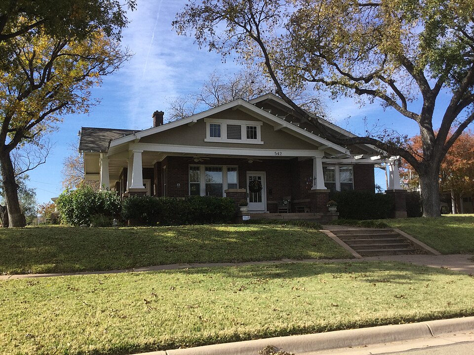 Photograph of D.D. Parramore House