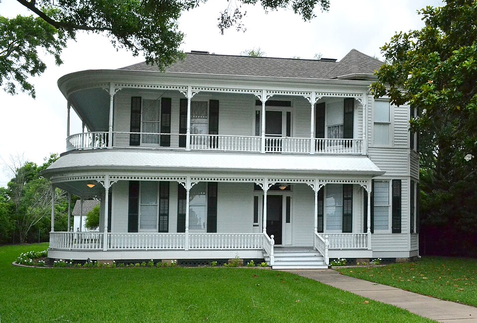 Photograph of Harrison-Dennis House