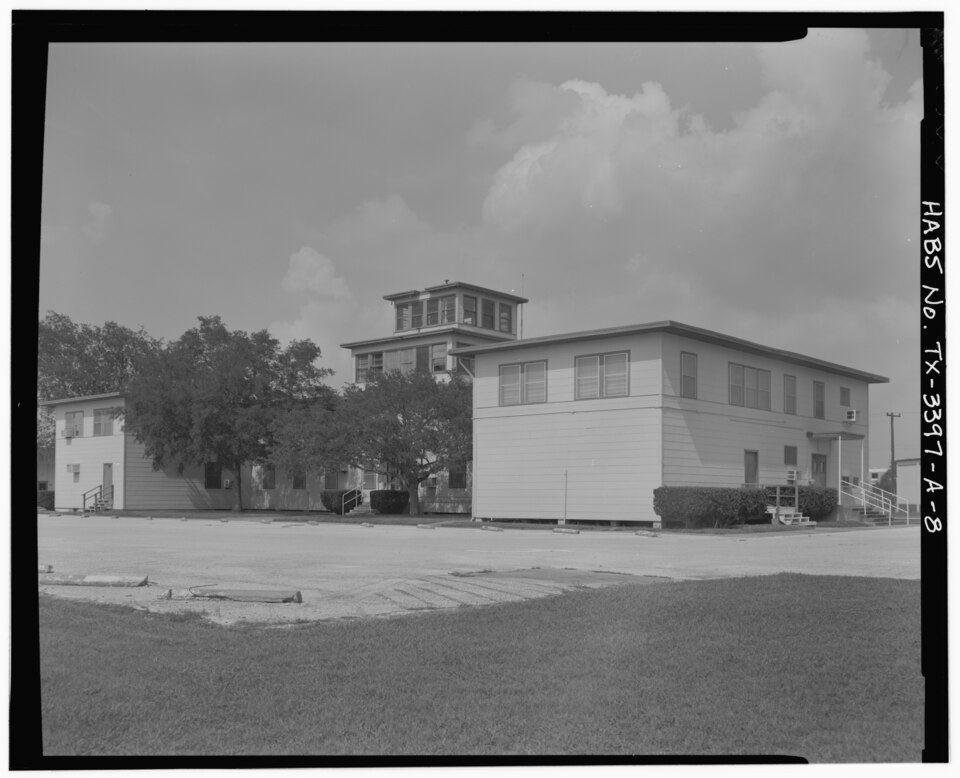 Photograph of NAS Chase Field-Building 1001