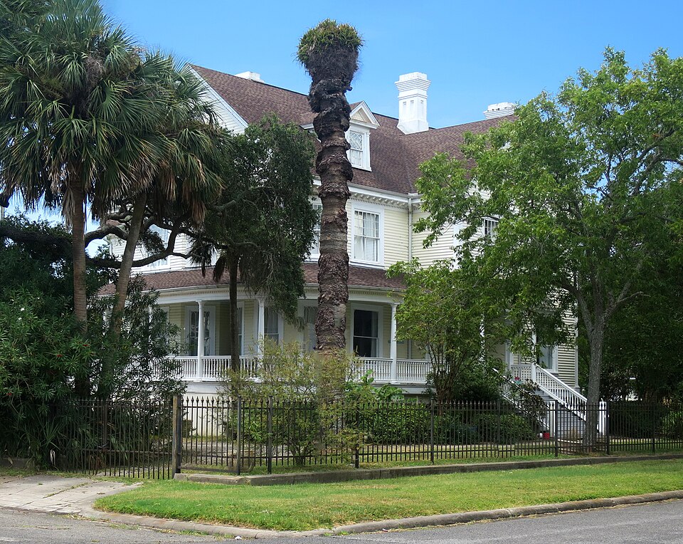 Photograph of Hutchings, Sealy, House