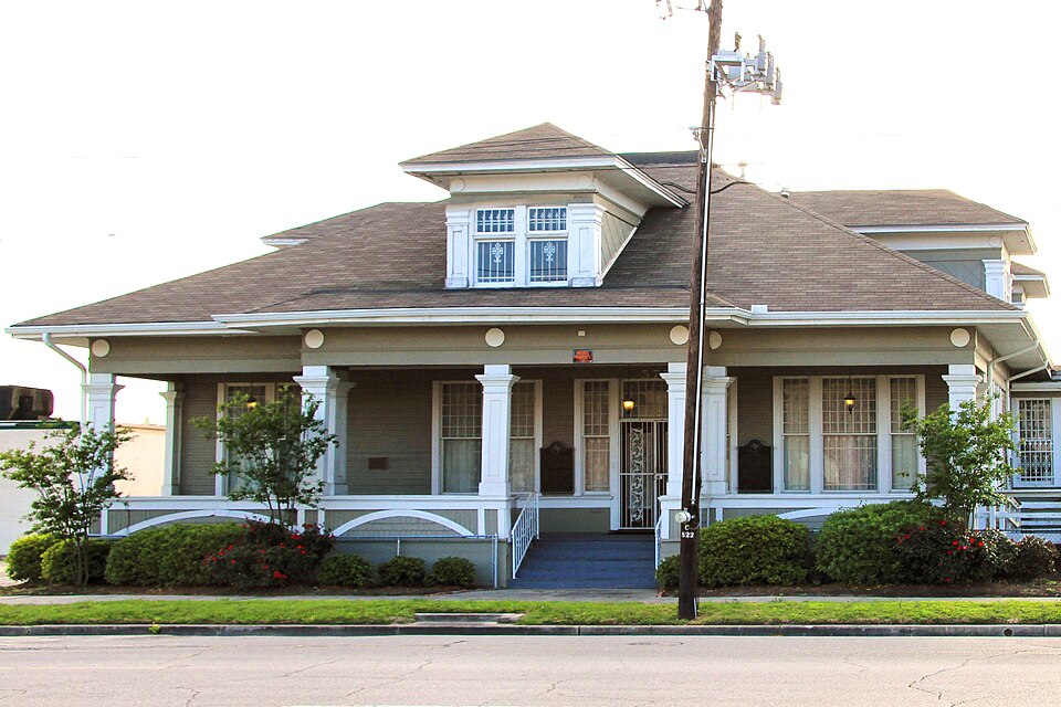 Photograph of Woman's Club of Beaumont Clubhouse