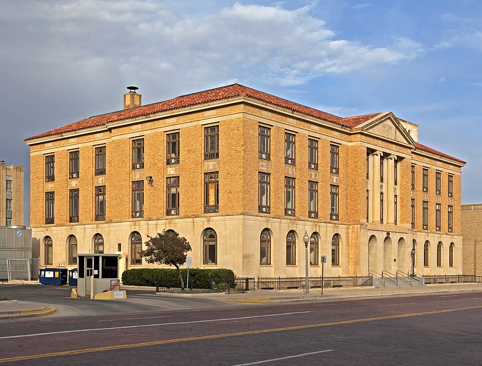 Photograph of Lubbock Post Office and Federal Building