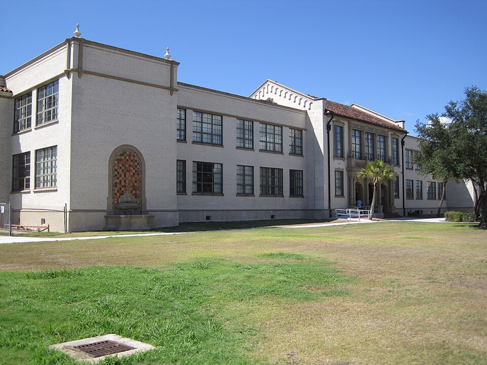 Photograph of Wynn Seale Academy of Fine Arts