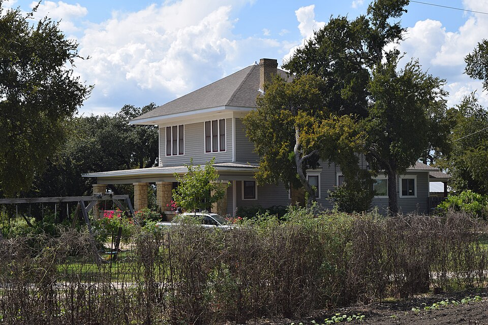 Photograph of Cooper, Jesse and Sara, House