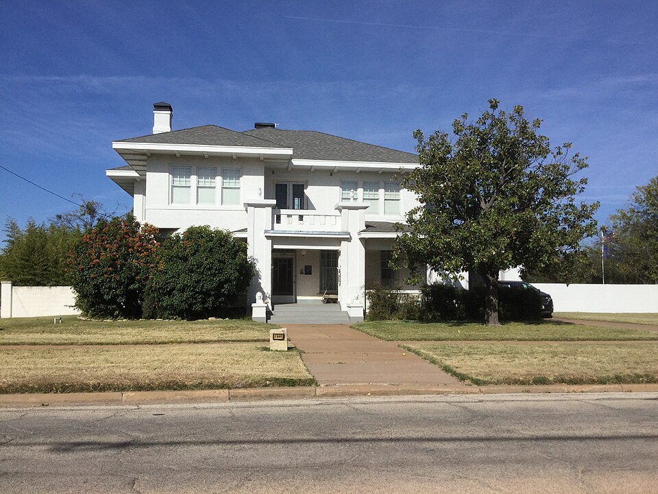 Photograph of Alexander-Campbell House