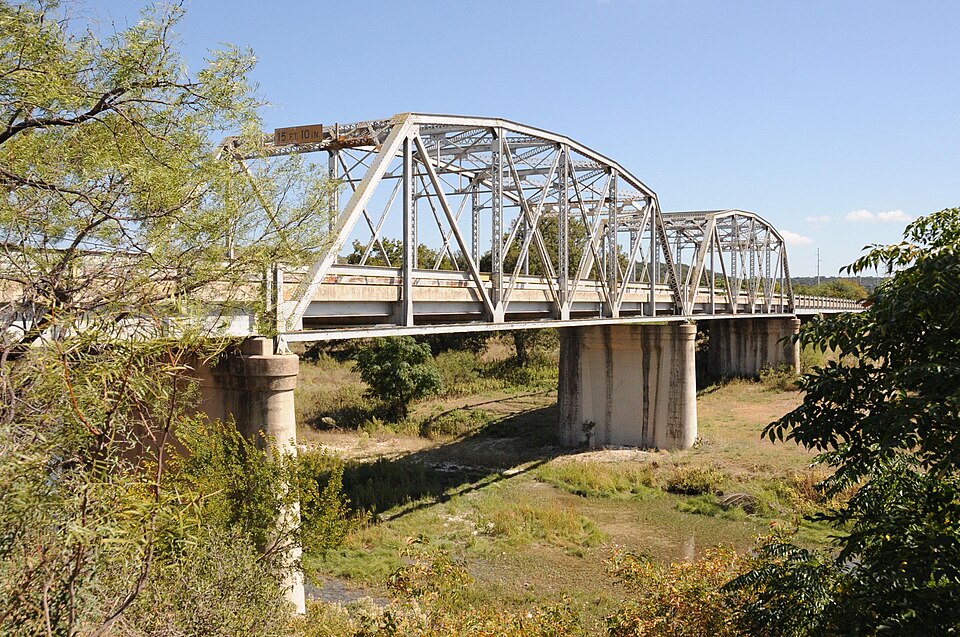 Photograph of State Highway 27 Bridge at Johnson Fork