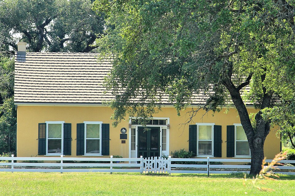 Photograph of Tewes, Edward and Texanna, House