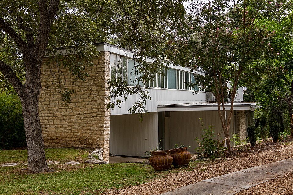 Photograph of Chester and Lorine Nagel House