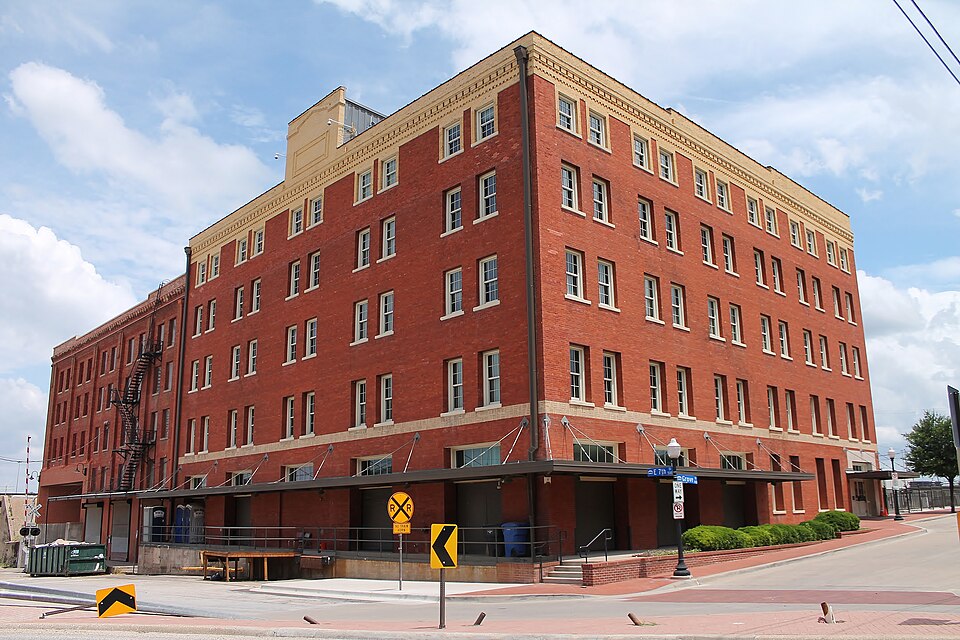 Photograph of Montgomery Ward and Company Building