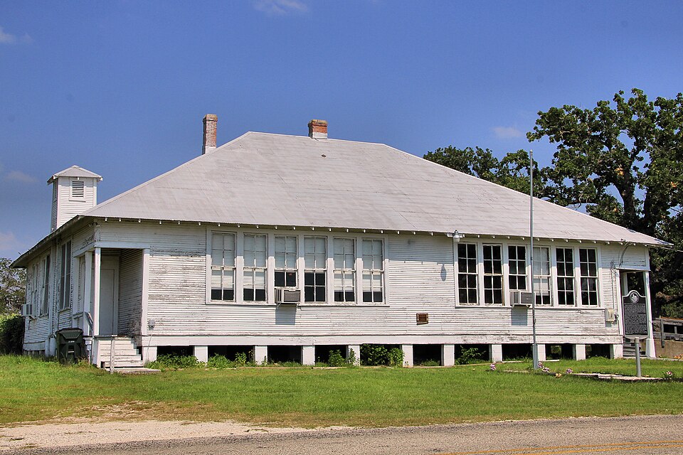 Photograph of Sweet Home Vocational and Agricultural High School