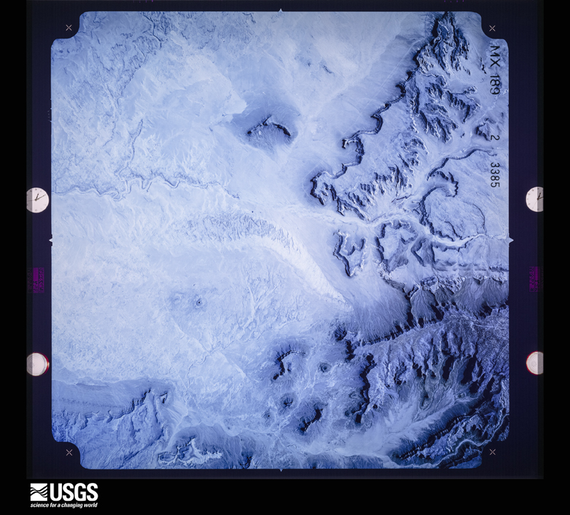 U.S. Geological Survey aerial photograph, 1971-10-11, scale 1:112540