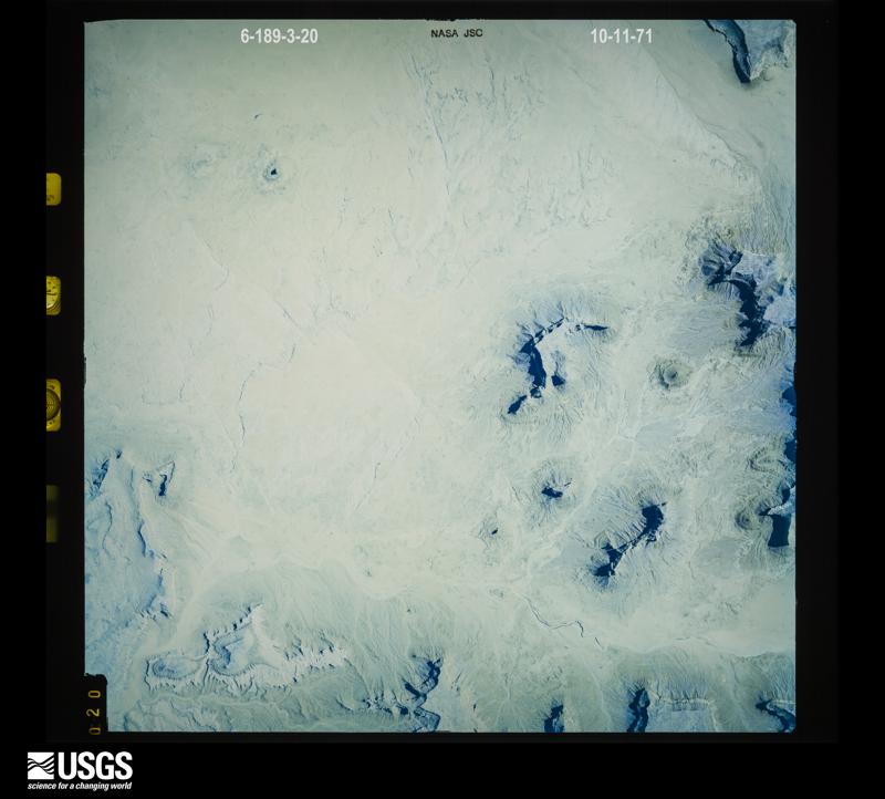 U.S. Geological Survey aerial photograph, 1971-10-11, scale 1:60899