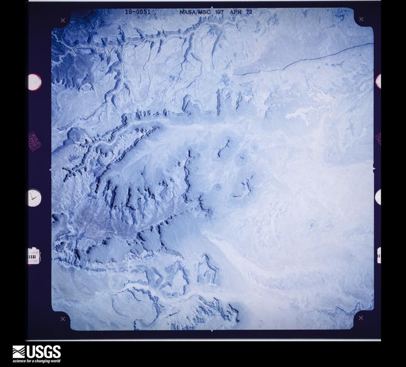 U.S. Geological Survey aerial photograph, 1972-04-16, scale 1:108356