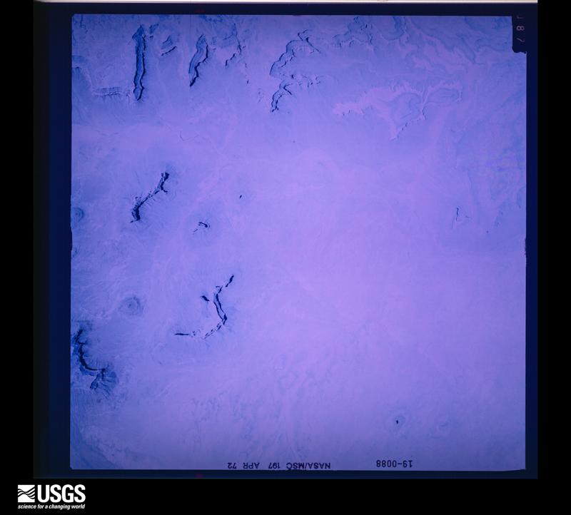U.S. Geological Survey aerial photograph, 1972-04-16, scale 1:56467