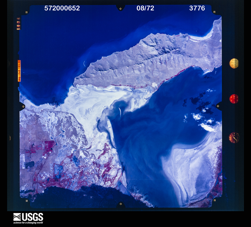 U.S. Geological Survey aerial photograph, 1972-08-23, scale 1:122000