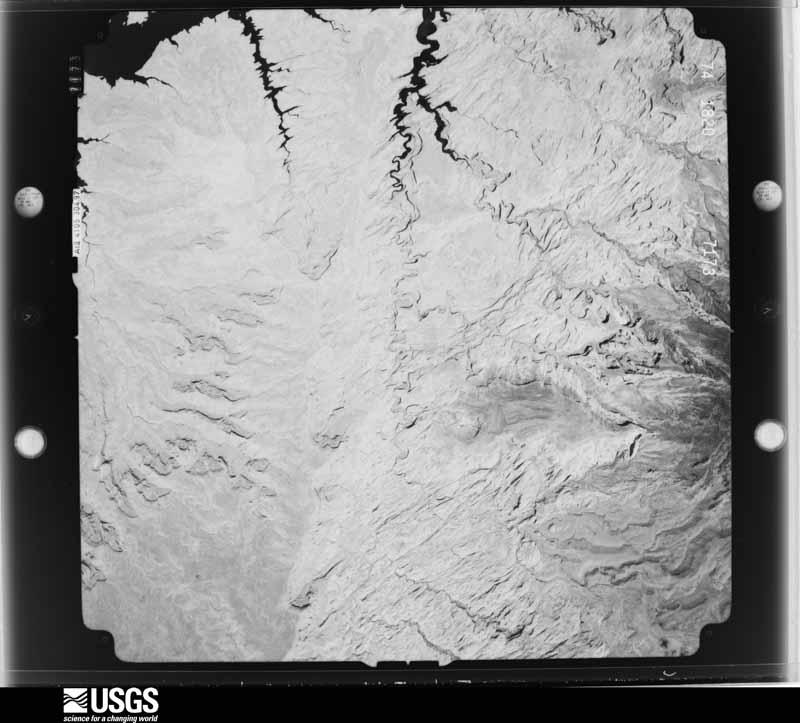 U.S. Geological Survey aerial photograph, 1974-06-20, scale 1:61000