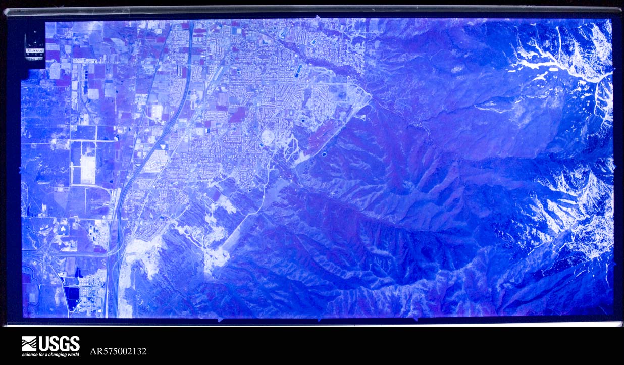 U.S. Geological Survey aerial photograph, 1975-06-11, scale 1:30000