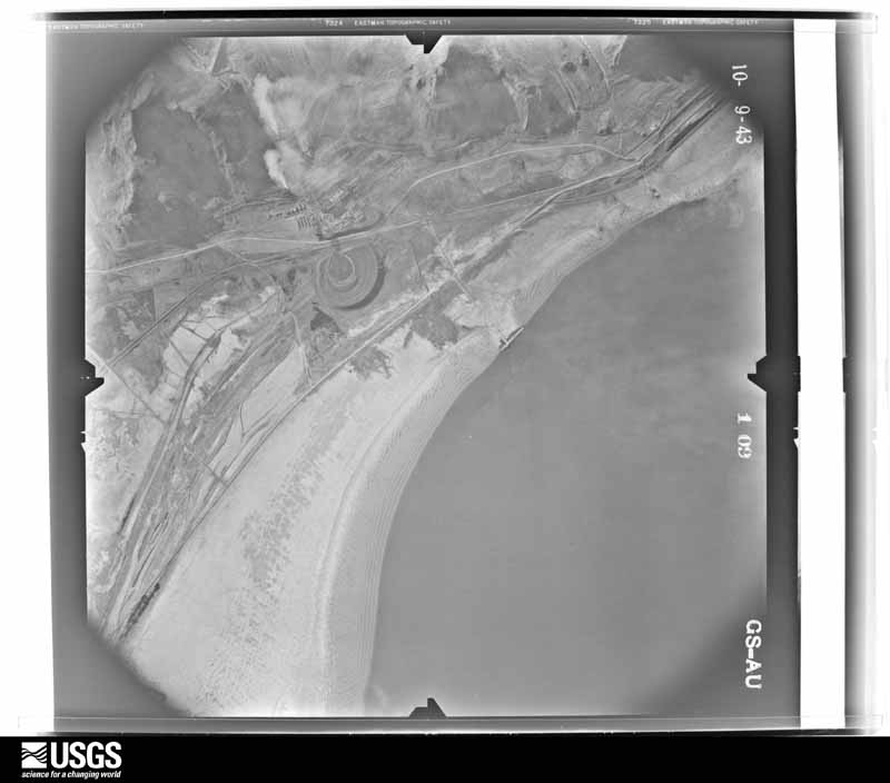 U.S. Geological Survey aerial photograph, 1943-10-09, scale 1:24000