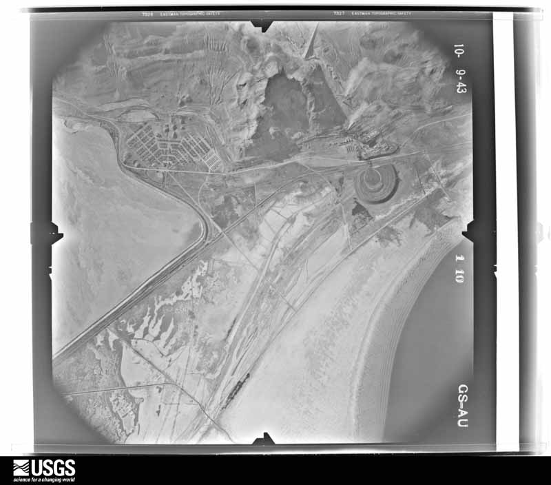 U.S. Geological Survey aerial photograph, 1943-10-09, scale 1:24000