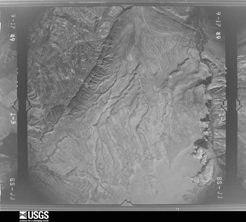 U.S. Geological Survey aerial photograph, 1949-11-04, scale 1:32760