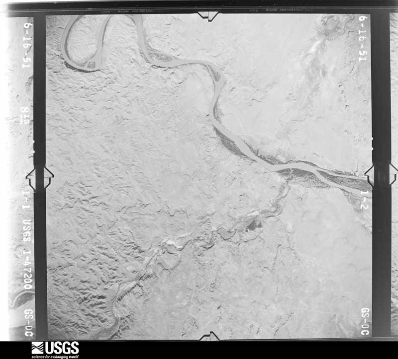 U.S. Geological Survey aerial photograph, 1951-07-01, scale 1:47200