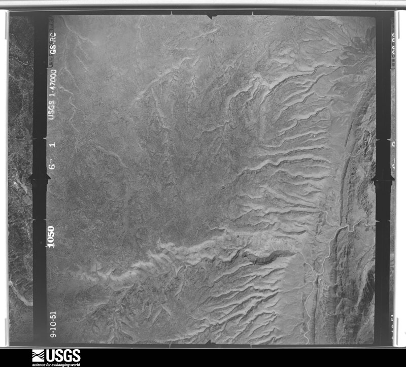 U.S. Geological Survey aerial photograph, 1951-09-25, scale 1:47200