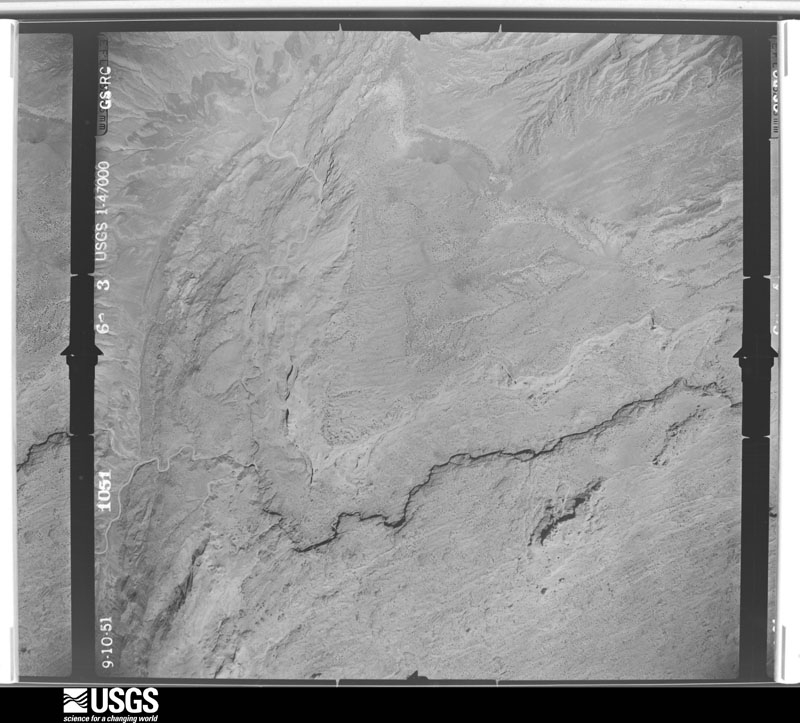 U.S. Geological Survey aerial photograph, 1951-09-25, scale 1:47200