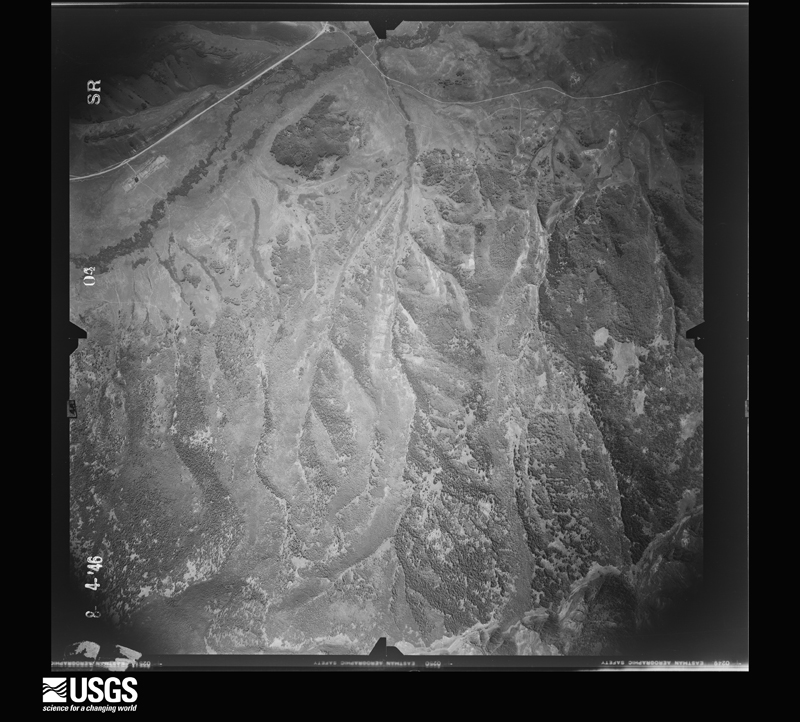 U.S. Geological Survey aerial photograph, 1946-08-01, scale 1:32000