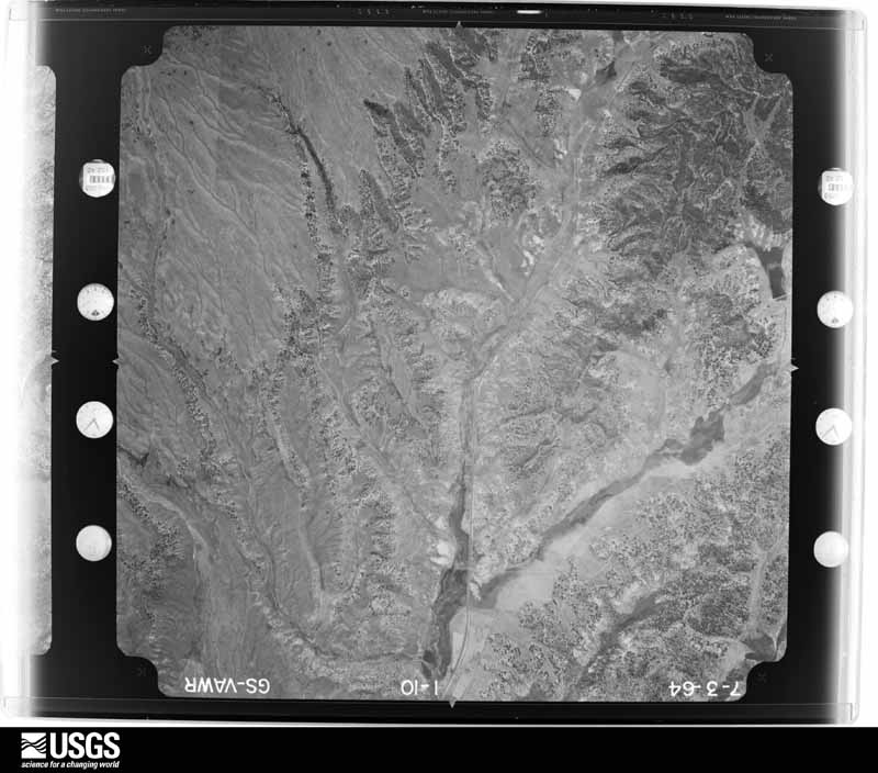 U.S. Geological Survey aerial photograph, 1964-07-03, scale 1:32000