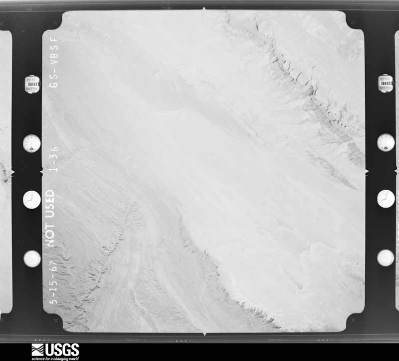 U.S. Geological Survey aerial photograph, 1967-05-15, scale 1:33000
