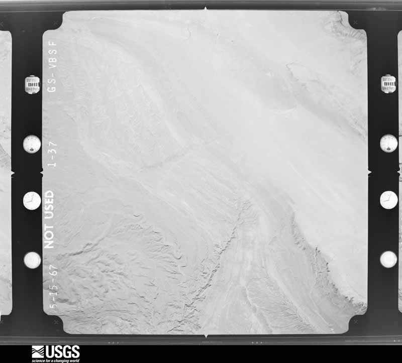 U.S. Geological Survey aerial photograph, 1967-05-15, scale 1:33000